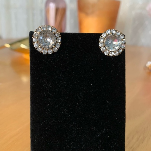 J Crew crystal stud earrings with micropavé setting - Picture 4 of 6